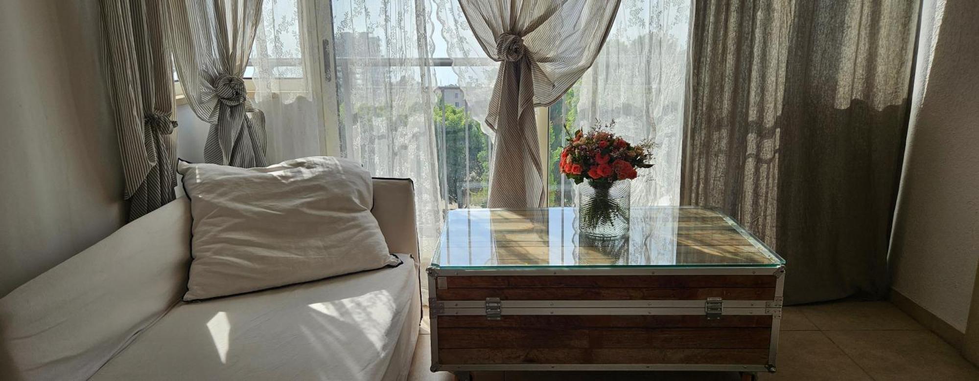 Seaview 6 Bedroom Villa & Private Pool リマソール エクステリア 写真